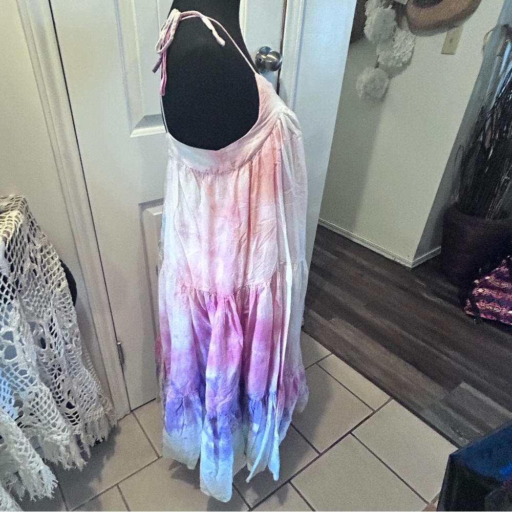 50%off w❤️URBAN DAIZY spaghetti strap ruffled dress tie dye bohemian S 119